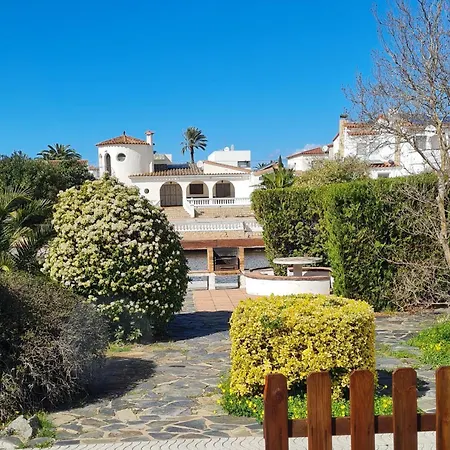 Cap Ras 40 A Holiday home *